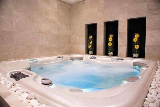 Karbala Rayhaan Hotel מראה חיצוני תמונה